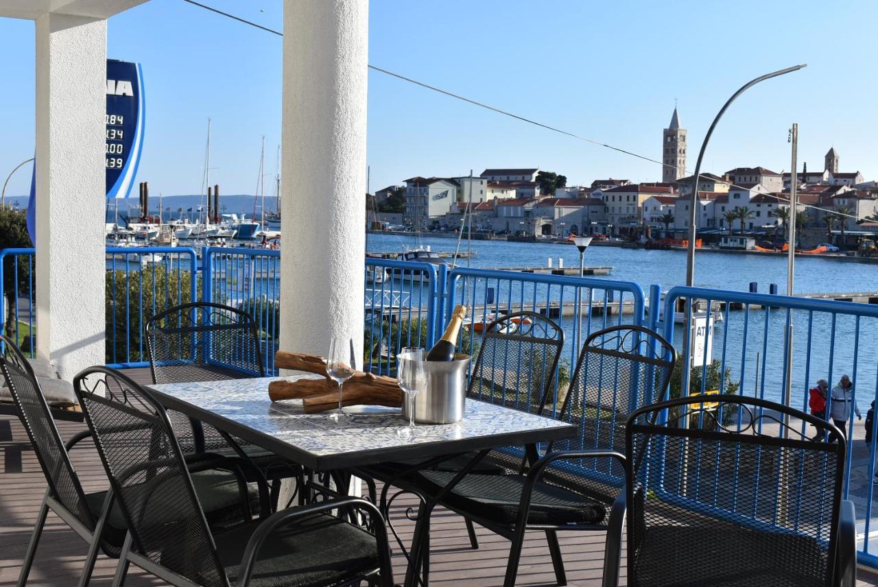 Apartment Aci Marina Rab Banjol Exterior foto
