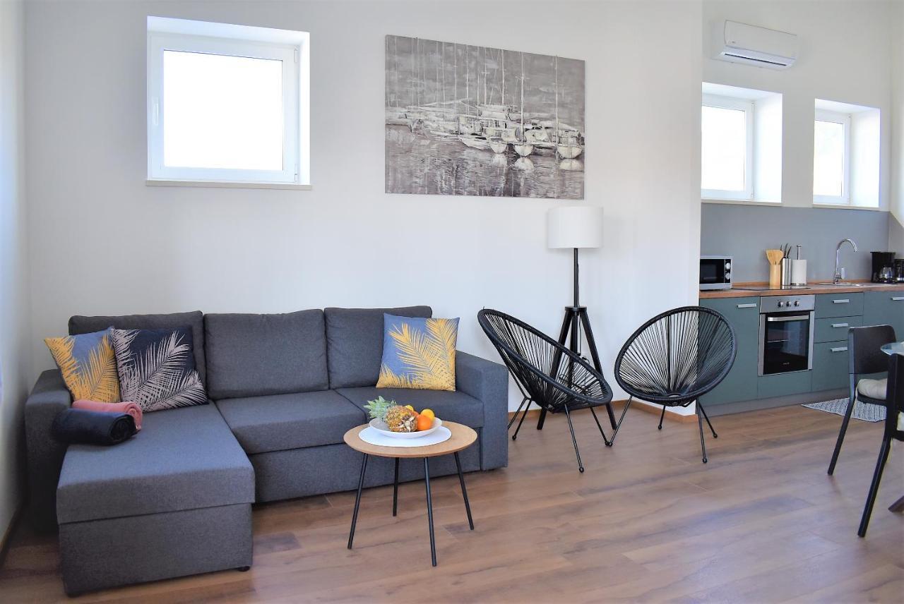 Apartment Aci Marina Rab Banjol Exterior foto